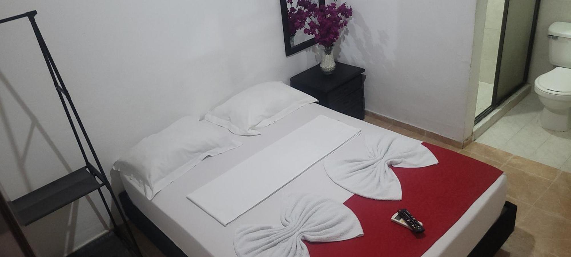Hostal Villa Del Rio Las Brisas วิลญาเวียคา ภายนอก รูปภาพ